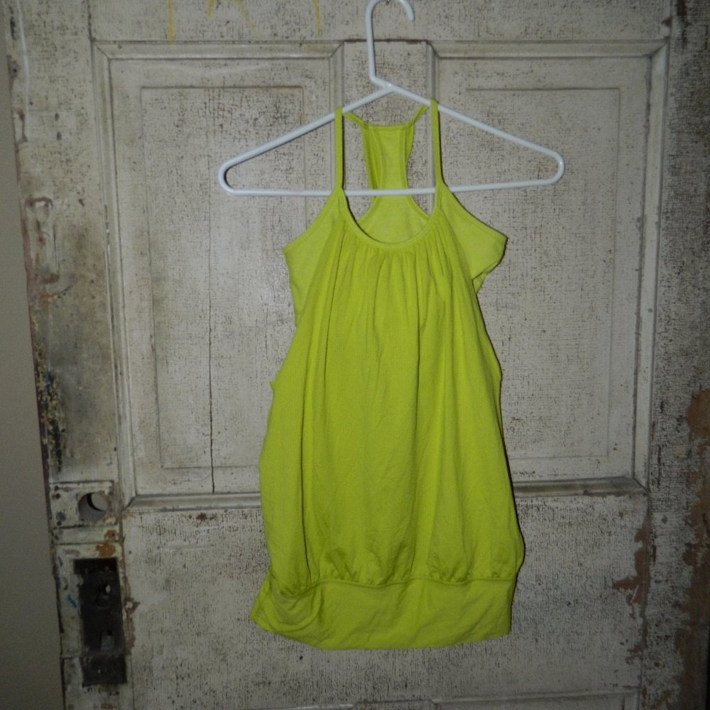 Lululemon No Limit Workout Tank Top Size 4 (CC-62)